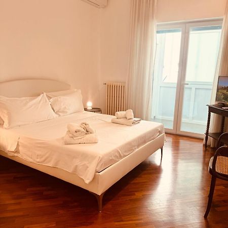 Guest Corso Italia Apartment Bari Exterior foto